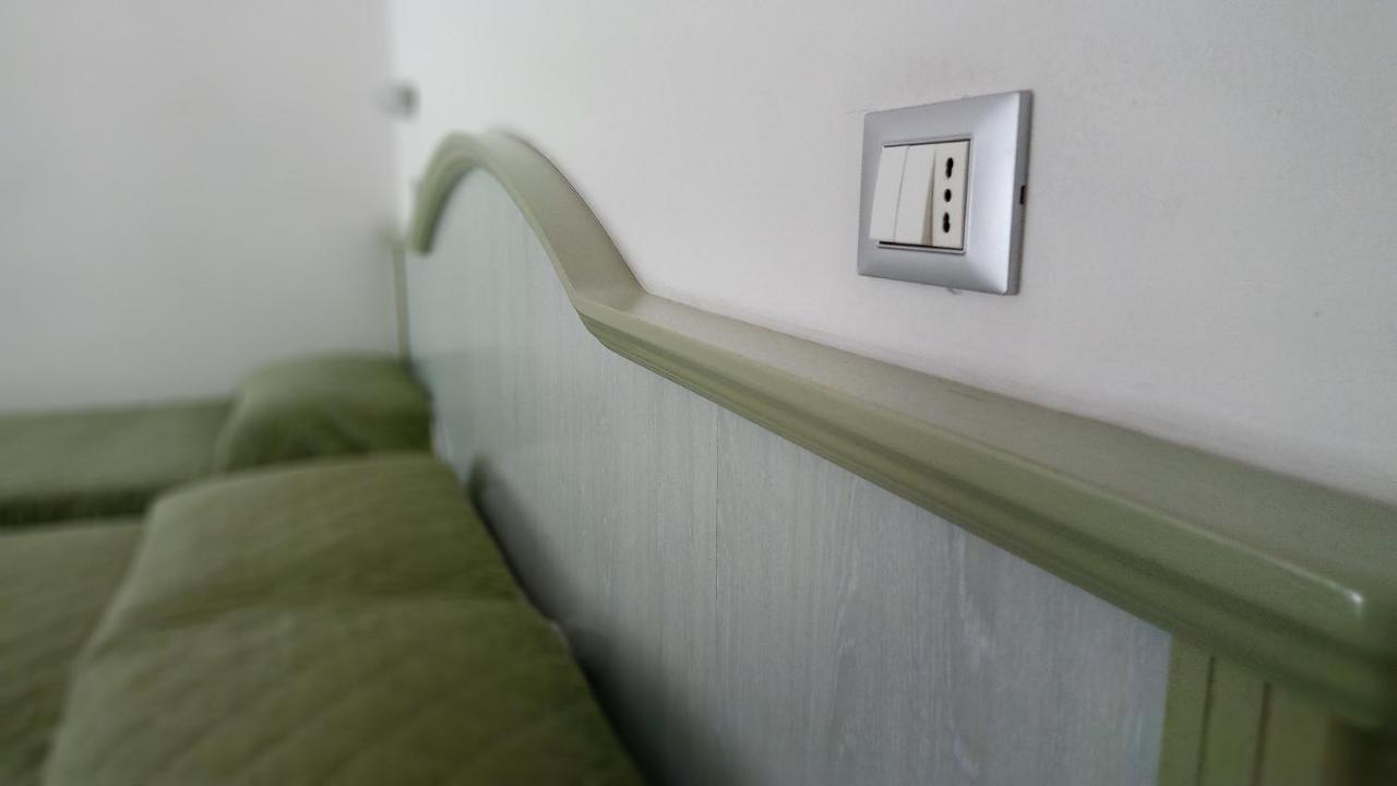 Hotel Philadelphia Cattolica Dış mekan fotoğraf