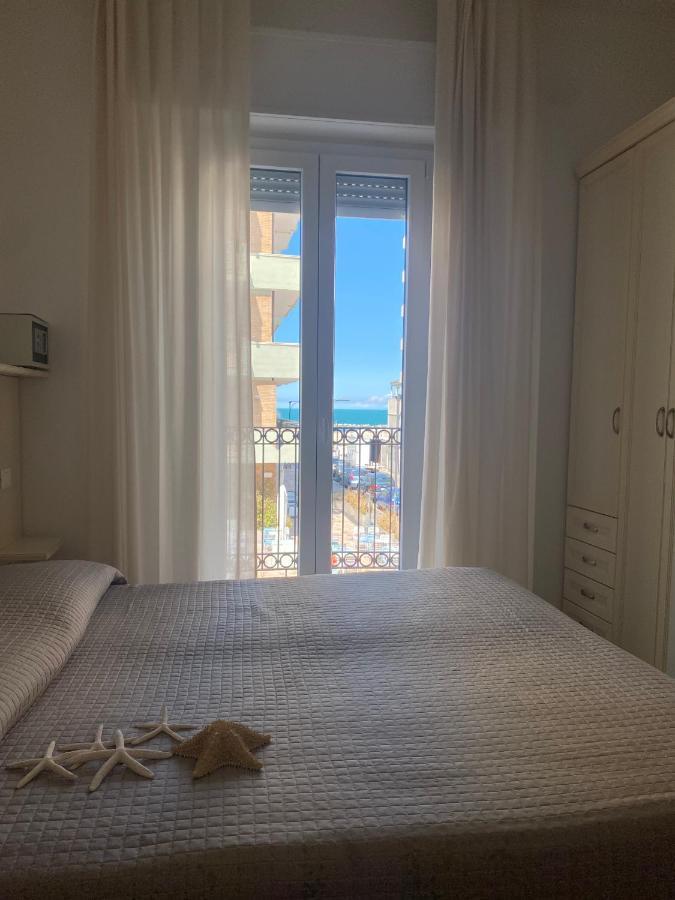 Hotel Philadelphia Cattolica Dış mekan fotoğraf