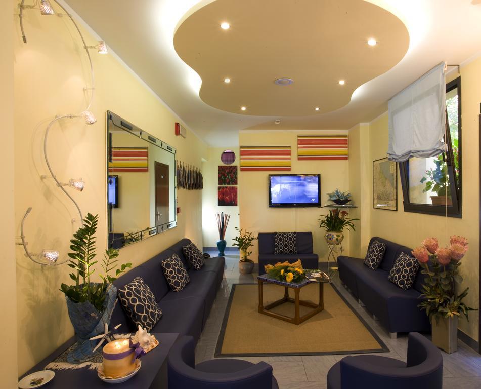 Hotel Philadelphia Cattolica Dış mekan fotoğraf