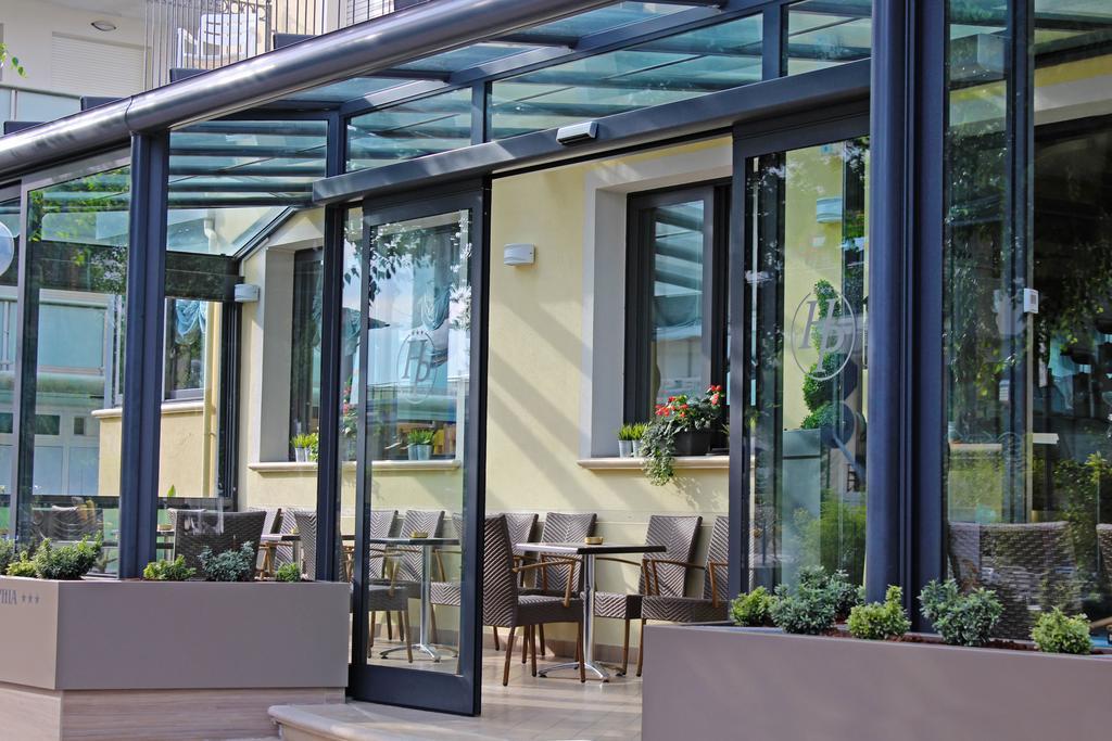 Hotel Philadelphia Cattolica Dış mekan fotoğraf