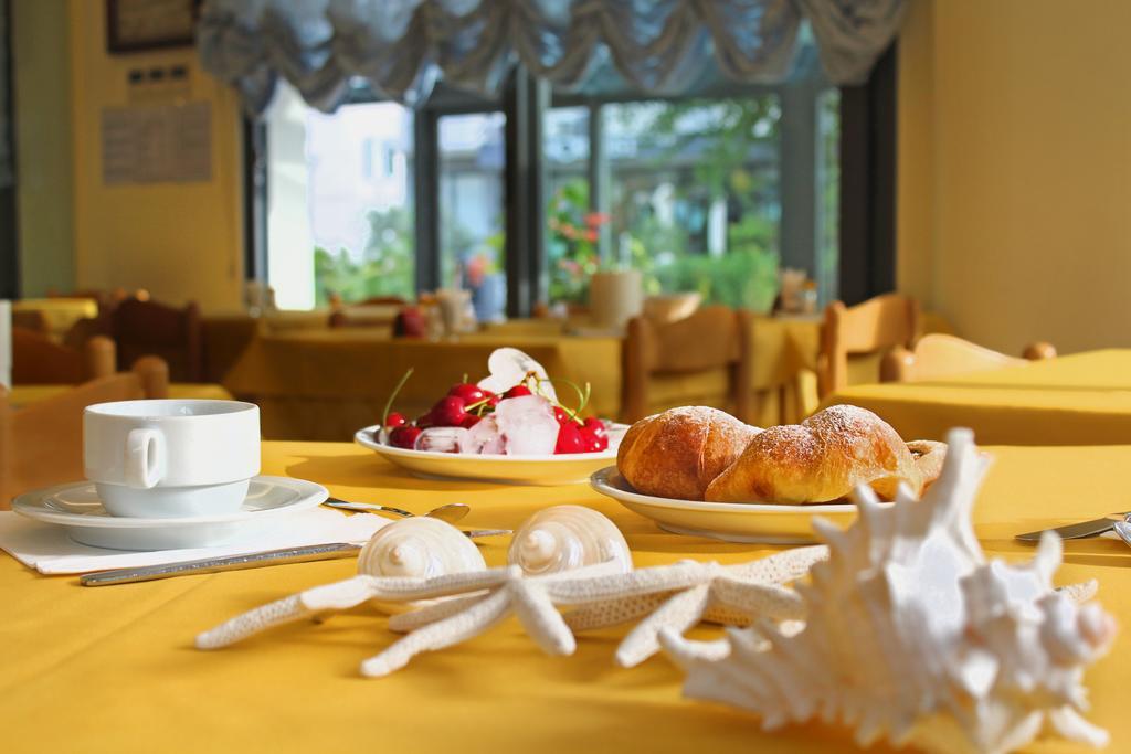 Hotel Philadelphia Cattolica Dış mekan fotoğraf